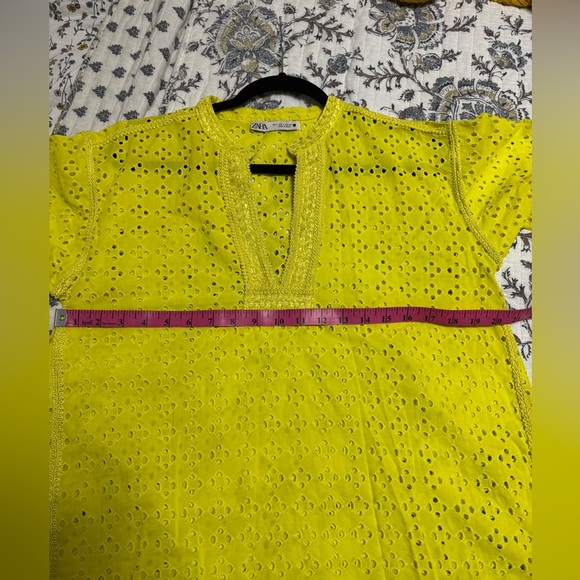 Zara Neon Yellow Eyelet Tunic Top NWT - Picture 6 of 7